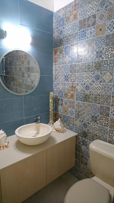 Isabella Court Townhouse Near Venus Beach And Lidl Paphos Extérieur photo