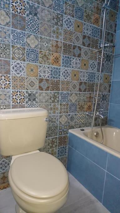 Isabella Court Townhouse Near Venus Beach And Lidl Paphos Extérieur photo