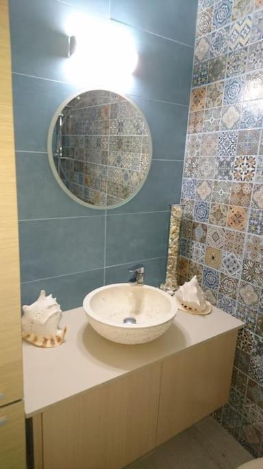 Isabella Court Townhouse Near Venus Beach And Lidl Paphos Extérieur photo