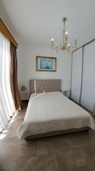 Isabella Court Townhouse Near Venus Beach And Lidl Paphos Extérieur photo