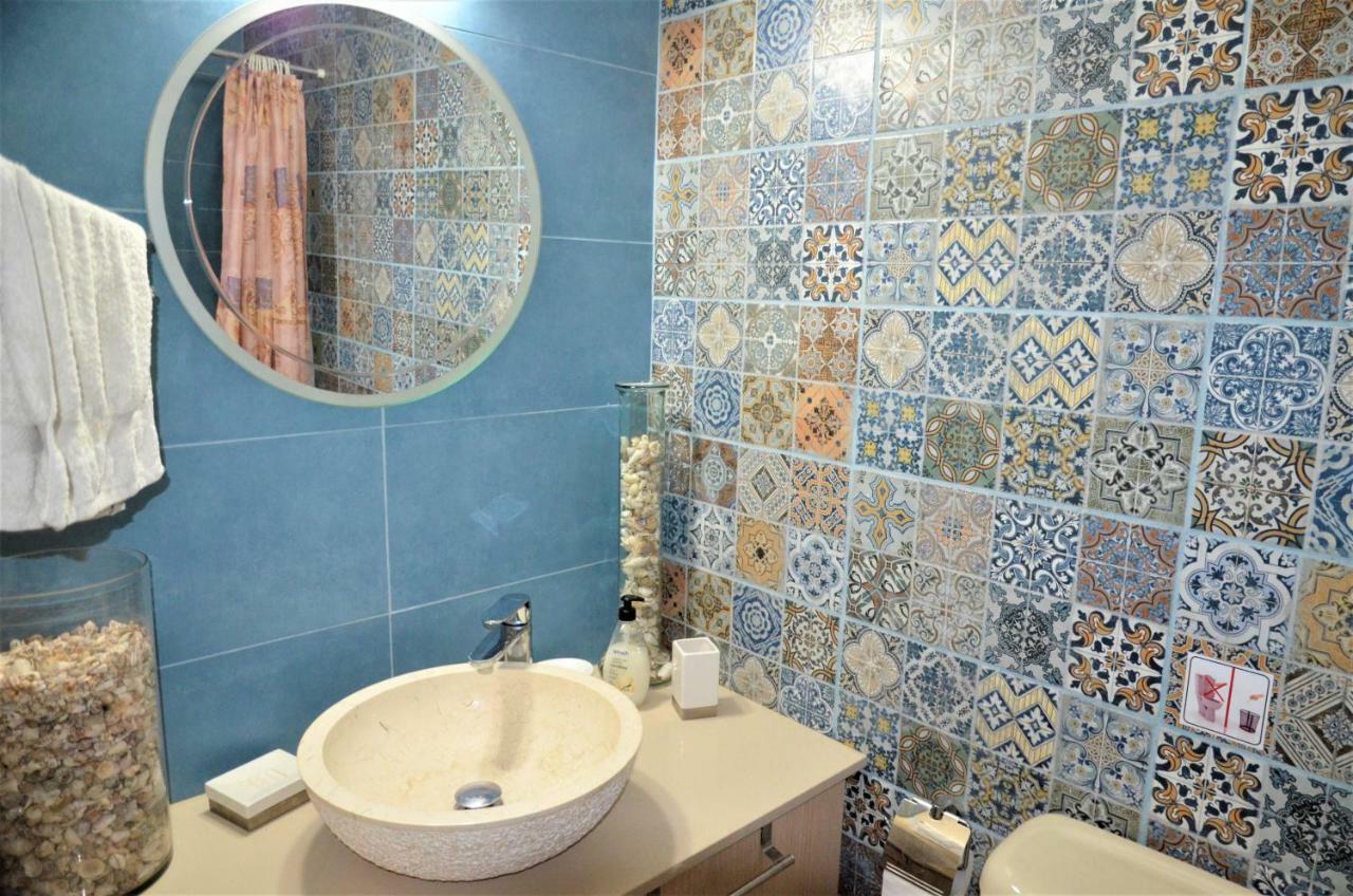 Isabella Court Townhouse Near Venus Beach And Lidl Paphos Extérieur photo