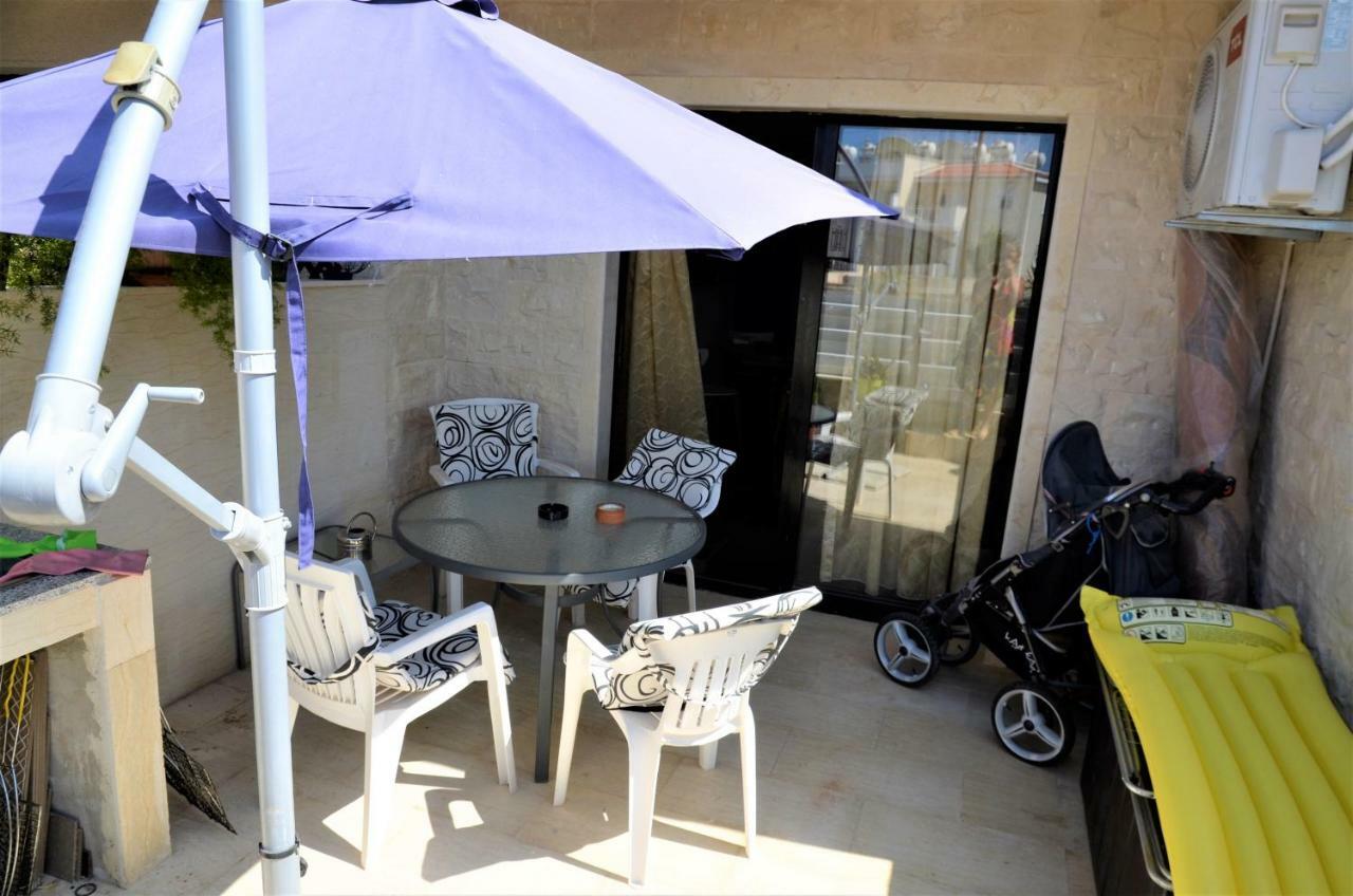 Isabella Court Townhouse Near Venus Beach And Lidl Paphos Extérieur photo